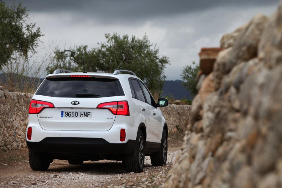  Kia Sorento 2013 года  (EU) (фото 81 из 85)